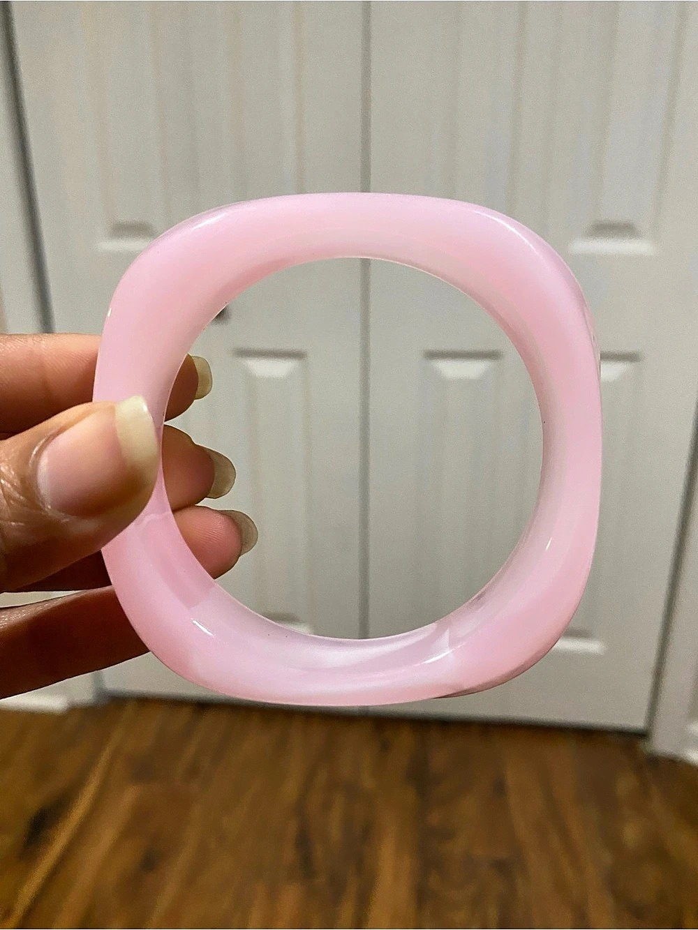 Light Pink Marble Sculpturale Acrylic Bangle Bracelet - Picture 2 of 3
